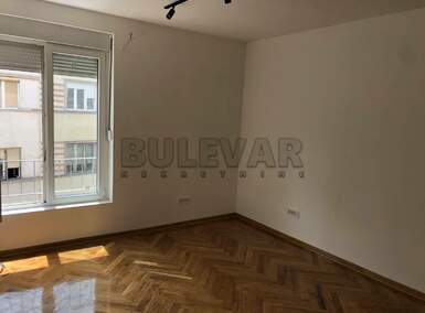 Jednoiposoban stan, Niš, Centar, izdavanje, 38m2, 320e, id1059120