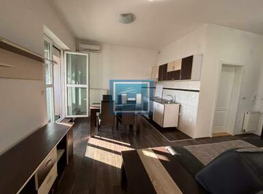 Jednosoban stan, Jagodina, izdavanje, 37m2, 200e, id1439102