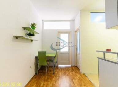 Jednoiposoban stan, Beograd, Južni bulevar, prodaja, 43m2, 165000e, id1439118