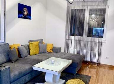Dvoiposoban stan, Beograd, Medaković III, prodaja, 60m2, 165000e, id1439130