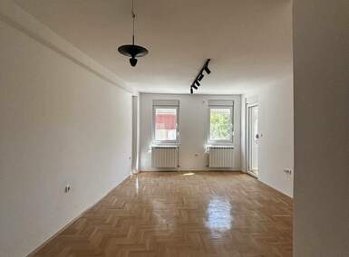 Jednoiposoban stan, Niš, Trg Učitelja Tase, prodaja, 40m2, 98750e, id1439538