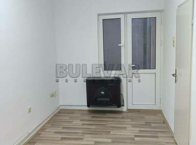 Garsonjera, Kragujevac, Centar, izdavanje, 17m2, 150e, id1440155