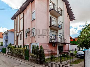 Kuca, Niš, Ratko Jović, prodaja, 216m2, 160000e, id1441229