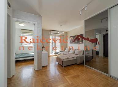 Jednoiposoban stan, Beograd, Gornji Grad, izdavanje, 38m2, 550e, id1441731