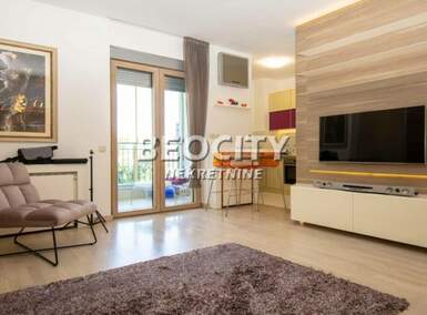 Jednosoban stan, Beograd, Vračar (centar), izdavanje, 31m2, 800e, id1442129
