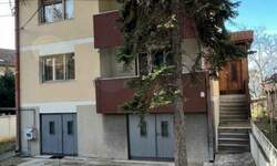 Kuca, Beograd, Banovo Brdo, izdavanje, 350m2, 1800e, id1442790