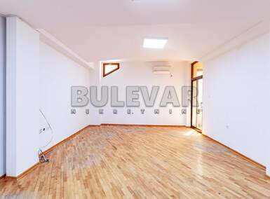 Jednosoban stan, Niš, Centar, prodaja, 51m2, 108000e, id1442815