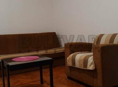 Jednosoban stan, Niš, Bulevar Nemanjića, izdavanje, 37m2, 250e, id1442816