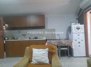 Dvoiposoban stan, Beograd, Surčin (mesto), prodaja, 63m2, 120000e, id1445527