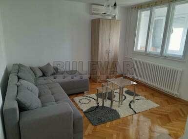 Jednoiposoban stan, Niš, Bulevar Nemanjića, izdavanje, 49m2, 320e, id1446161