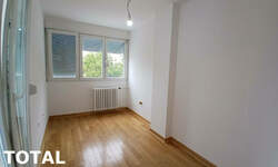Dvoiposoban stan, Novi Sad, Bulevar, prodaja, 52m2, 149350e, id1446682