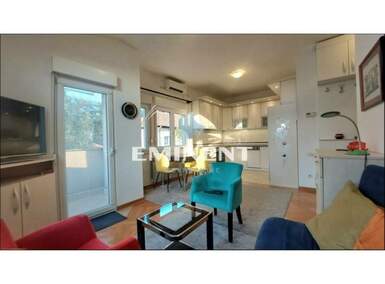 Dvosoban stan, Beograd, Crveni Krst, izdavanje, 44m2, 650e, id1336804