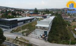 Poslovni prostor / Lokal, Beograd, Leštane, prodaja, 620m2, 1650000e, id1435348