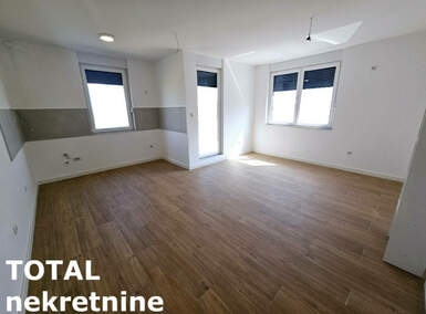 Cetvorosoban stan, Novi Sad, Petrovardin, prodaja, 72m2, 155740e, id1447697