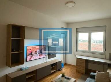 Jednoiposoban stan, Beograd, Cvetkova pijaca , izdavanje, 30m2, 560e, id1447765