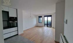 Poslovni prostor / Lokal, Beograd, Trošarina, izdavanje, 80m2, 1000e, id1447772