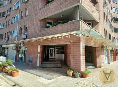 Trosoban stan, Beograd, YUBC, izdavanje, 150m2, 1450e, id1447802