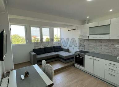 Dvoiposoban stan, Niš, Centar, izdavanje, 47m2, 350e, id1447837