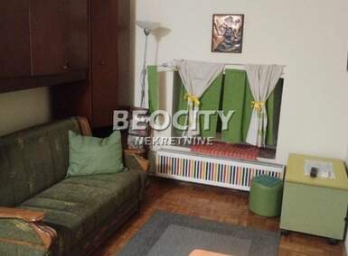 Jednosoban stan, Novi Sad, Centar, izdavanje, 25m2, 250e, id1447902