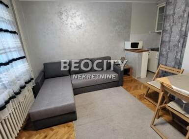 Jednosoban stan, Novi Sad, Centar, izdavanje, 30m2, 350e, id1447980
