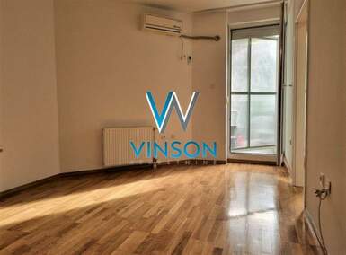 Poslovni prostor / Lokal, Novi Sad, Centar, izdavanje, 33m2, 350e, id781954