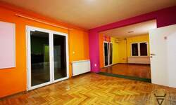 Kuca, Beograd, Medaković III, izdavanje, 520m2, 3800e, id1448070