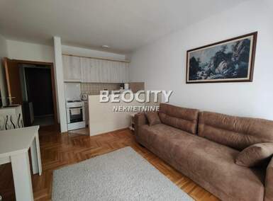 Jednosoban stan, Novi Sad, Bulevar Oslobođenja, izdavanje, 26m2, 320e, id1448085