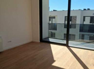 Trosoban stan, Beograd, Pregrevica, prodaja, 81m2, 275400e, id1332054