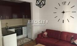 Dvosoban stan, Novi Sad, Bulevar Oslobođenja, izdavanje, 34m2, 400e, id1448646