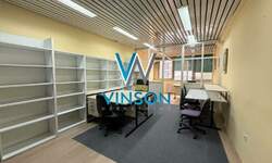 Poslovni prostor / Lokal, Novi Sad, Bulevar Oslobođenja, izdavanje, 42m2, 250e, id1448669