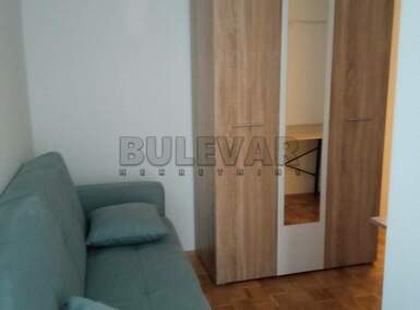 Jednosoban stan, Niš, Pravni fakultet, izdavanje, 40m2, 380e, id1097693