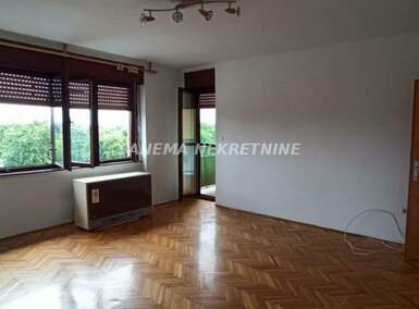 Dvoiposoban stan, Sombor, prodaja, 59m2, 50000e, id960514