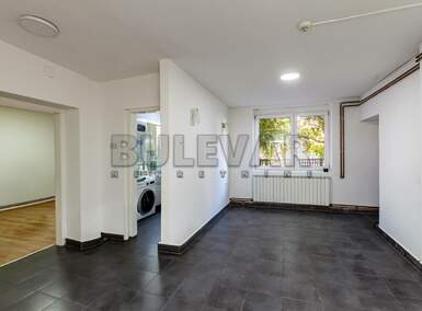 Trosoban stan, Niš, Pravni fakultet, prodaja, 73m2, 143000e, id1448979