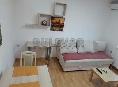 Jednoiposoban stan, Niš, Durlan, izdavanje, 41m2, 330e, id785878