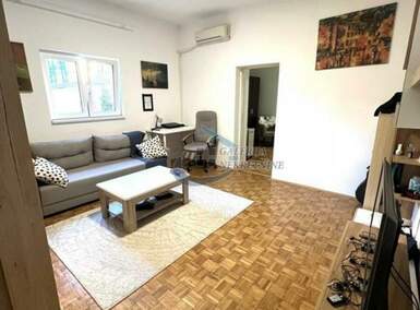 Dvosoban stan, Beograd, Slavija, izdavanje, 52m2, 700e, id1448995