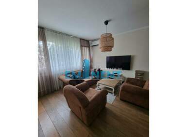 Trosoban stan, Beograd, Hotel Jugoslavija, izdavanje, 67m2, 800e, id794266