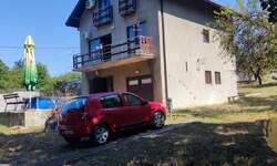 Kuca, Beograd, Kaluđerica, izdavanje, 200m2, 1100e, id1449118