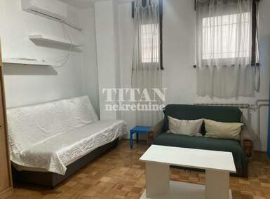 Jednosoban stan, Beograd, Kluz, izdavanje, 33m2, 300e, id1449157