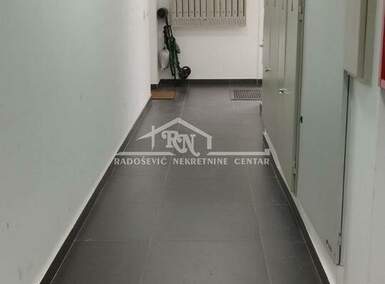 Jednoiposoban stan, Beograd, Vojvode Vlahovića, izdavanje, 37m2, 450e, id1448877