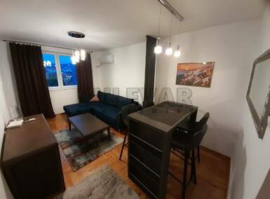 Jednoiposoban stan, Niš, Centar, izdavanje, 42m2, 400e, id943958