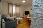 Jednoiposoban stan, Beograd, Zemun polje, izdavanje, 42m2, 350e, id1449208