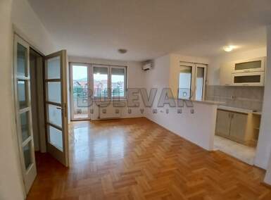 Dvoiposoban stan, Niš, Bulevar Nemanjića, izdavanje, 72m2, 350e, id1449313