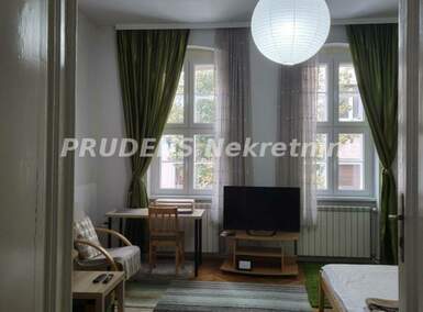Jednoiposoban stan, Beograd, Skadarlija, izdavanje, 42m2, 800e, id1449360