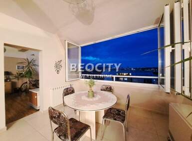 Cetvorosoban stan, Beograd, Vračar (centar), prodaja, 160m2, 665000e, id1450130