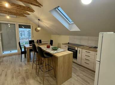 Trosoban stan, Beograd, Mali mokri lug, izdavanje, 90m2, 550e, id1451421