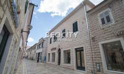 Poslovni prostor / Lokal, Herceg Novi, Stari Grad, prodaja, 105m2, 350000e, id1451513