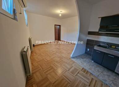 Dvoiposoban stan, Beograd, FON, prodaja, 46m2, 100000e, id1452011