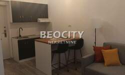Jednosoban stan, Novi Sad, Centar, izdavanje, 28m2, 350e, id1453513