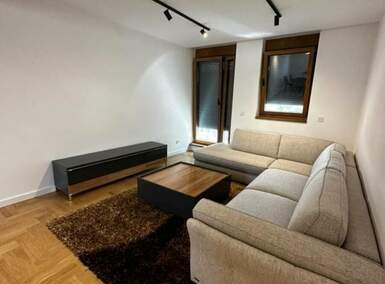 Trosoban stan, Beograd, Dorćol, izdavanje, 80m2, 1500e, id1453544