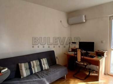 Jednoiposoban stan, Niš, Duvanište, izdavanje, 38m2, 280e, id1453755